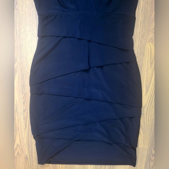 Joseph Ribkoff Black Sleeveless Layered Dress - Elegant & Chic Size 6 - Picture 6 of 7